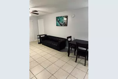 3921 SW 34th Street #301, Gainesville, FL 32608 - Photo 3