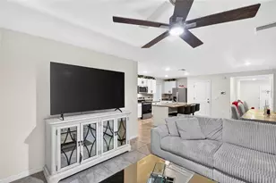 1230 NW 248th Dr, Newberry, FL 32669 - Photo 15