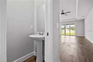 6724 SW 12th Ln, Gainesville, FL 32607 - Photo 15