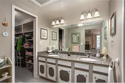 1717 NW 23rd Avenue #2E, Gainesville, FL 32605 - Photo 23