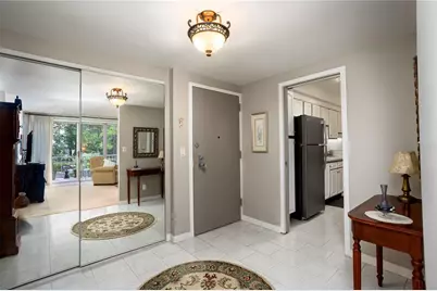 1717 NW 23rd Avenue #2E, Gainesville, FL 32605 - Photo 3