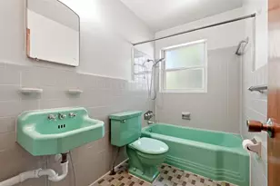 1038 NE 21 Ave, Gainesville, FL 32609 - Photo 15