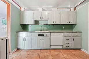 1038 NE 21 Ave, Gainesville, FL 32609 - Photo 11