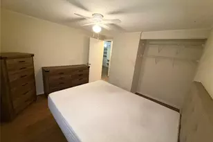 2490 SW 14th Dr, Gainesville, FL 32608 - Photo 13