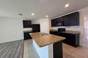 887 N W 250 Dr, Newberry, FL 32669 - Photo 3