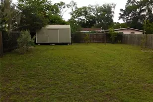 2609 NW 6th St, Gainesville, FL 32609 - Photo 17