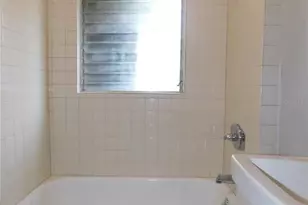 2609 NW 6th St, Gainesville, FL 32609 - Photo 13