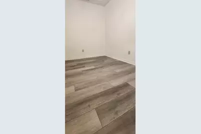 5752 SW 8th Place, Gainesville, FL 32608 - Photo 15