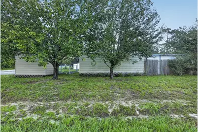 7990 Floral Ridge Circle, Keystone Heights, FL 32656 - Photo 9