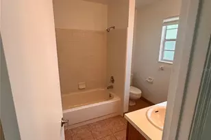 360 NW 48th Blvd, Gainesville, FL 32607 - Photo 15