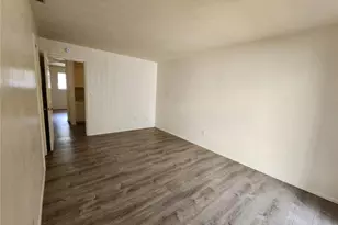 7012 SW 6th Pl, Gainesville, FL 32607 - Photo 3