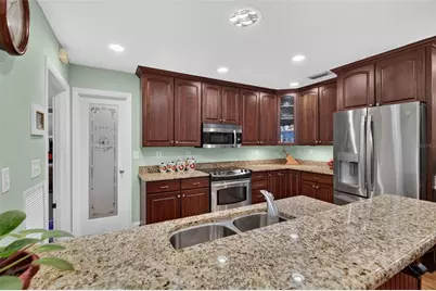 657 SE 2nd Avenue, Melrose, FL 32666 - Photo 27