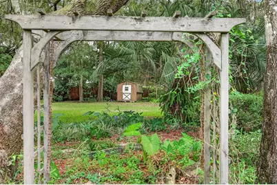 657 SE 2nd Avenue, Melrose, FL 32666 - Photo 61