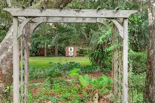 657 SE 2nd Ave, Melrose, FL 32666 - Photo 61