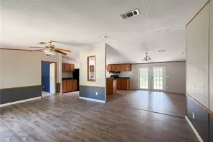 19413 SW State Road 47, Fort White, FL 32038 - Photo 5