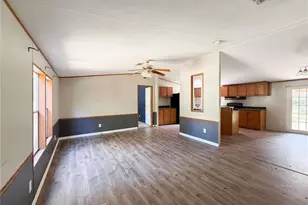 19413 SW State Road 47, Fort White, FL 32038 - Photo 9