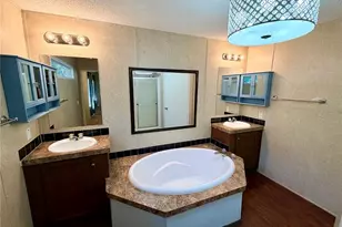 664 SW Kentucky St, Fort White, FL 32038 - Photo 31