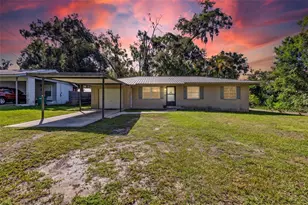 620 NE 2nd Ave, Trenton, FL 32693 - Photo 1
