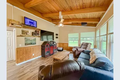 6530 NW 38th Place, Bell, FL 32619 - Photo 5