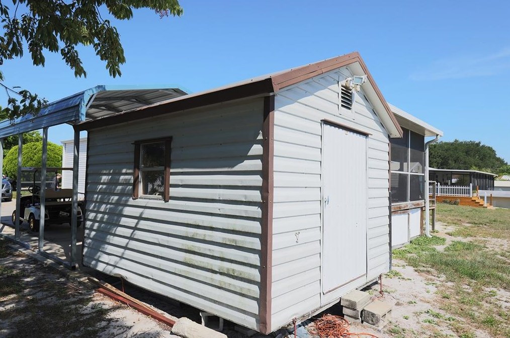 1125 Peninsular Dr, Lake Wales FL  33853-5039 exterior