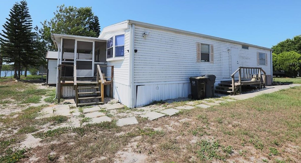 1125 Peninsular Dr, Lake Wales FL  33853-5039 exterior