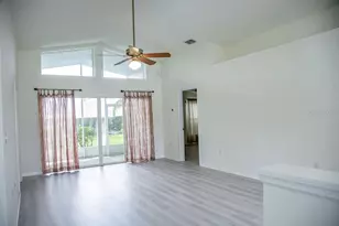 231 Lake Suzanne Dr, Lake Wales, FL 33859 - Photo 9