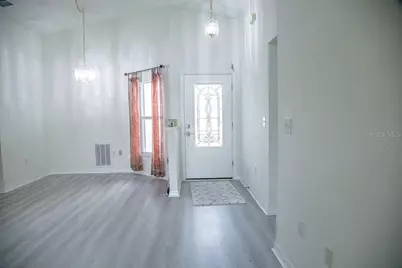 231 Lake Suzanne Drive, Lake Wales, FL 33859 - Photo 7