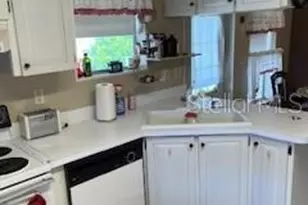 374 Gracie Ave N, Frostproof, FL 33843 - Photo 7