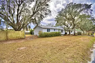 337 Swingle St, Frostproof, FL 33843 - Photo 1