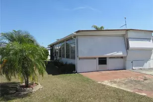 10 Red Quill Cir, Lake Wales, FL 33898 - Photo 3