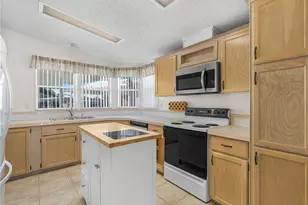 43 Red Quill Cir, Lake Wales, FL 33898 - Photo 7