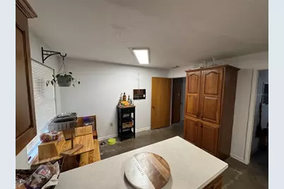 400 W 4th Court, Frostproof, FL 33843 - Photo 19