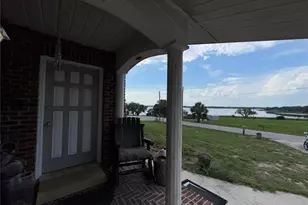 400 W 4th Ct, Frostproof, FL 33843 - Photo 5