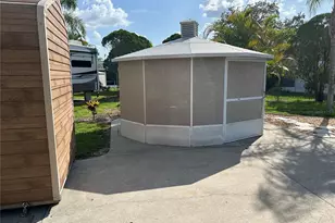 10 Blue Quill Cir, Lake Wales, FL 33898 - Photo 5