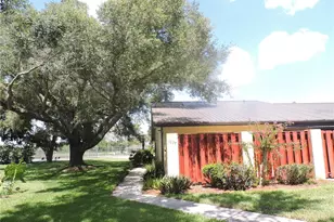 1077 Medinah Way, Winter Haven, FL 33884 - Photo 3