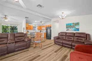 17 Red Quill Cir, Lake Wales, FL 33898 - Photo 9