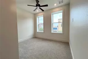 244 E Park Ave, Lake Wales, FL 33853 - Photo 17