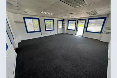 240 S 1st Street, Lake Wales, FL 33853 - Photo 5