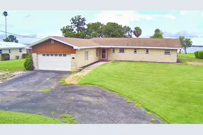 823 N Lake Reedy Boulevard, Frostproof, FL 33843 - Photo 1