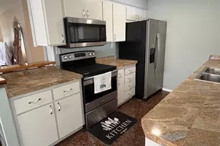 142 Martha Dr, Lake Wales, FL 33898 - Photo 7