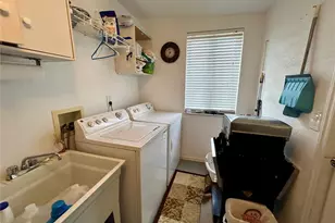 245 Cherrywood Dr, Lake Wales, FL 33898 - Photo 17