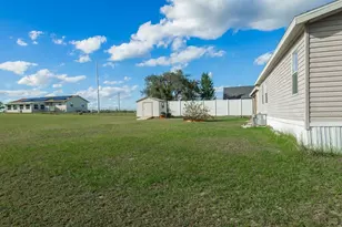 4141 Rolling Hills Ct E, Lake Wales, FL 33898 - Photo 19