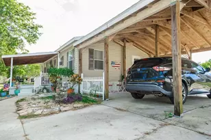 4141 Rolling Hills Ct E, Lake Wales, FL 33898 - Photo 9