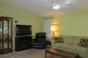 11 Grey Fox Ln, Lake Wales, FL 33898 - Photo 13