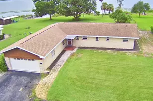 823 N Lake Reedy Blvd, Frostproof, FL 33843 - Photo 1