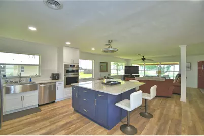 823 N Lake Reedy Boulevard, Frostproof, FL 33843 - Photo 3