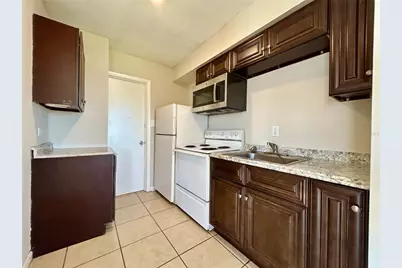 3706 N Scenic Highway #7, Lake Wales, FL 33898 - Photo 5