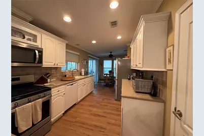 340 Fairway Boulevard, Frostproof, FL 33843 - Photo 41