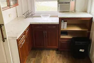 61 Prospect Ave, Fort Myers, FL 33905 - Photo 5