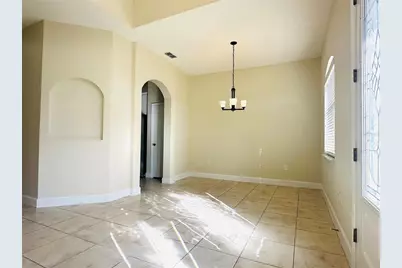 809 Lake Marie Drive, Dundee, FL 33838 - Photo 5